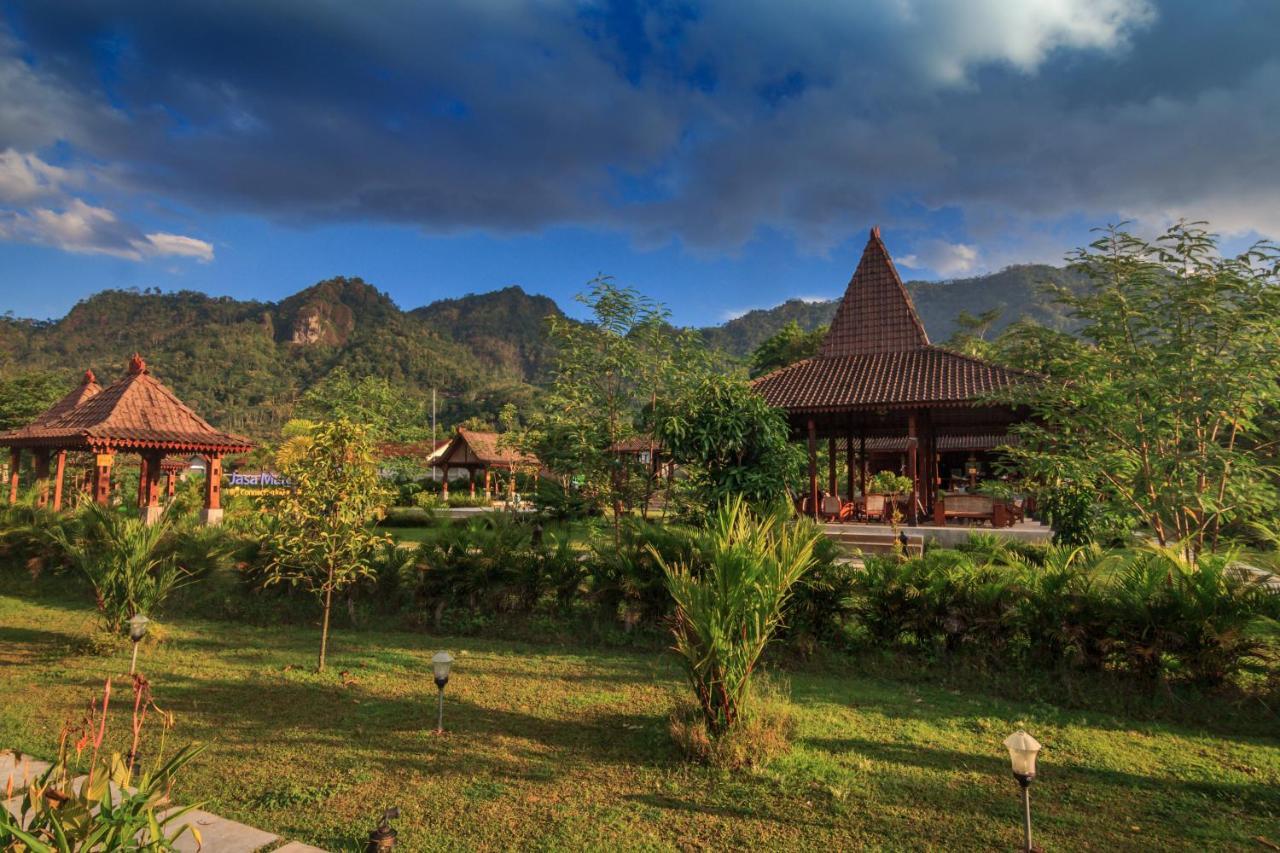 Апартаменти Balkondes Majaksingi Borobudur Маґеланґ Екстер'єр фото